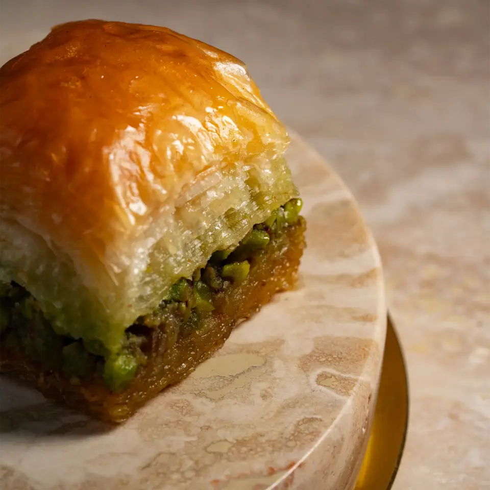 Özel Kare Baklava Hediyelik Kutu - Orta Boy