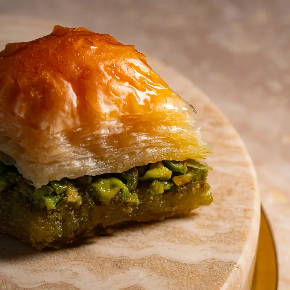 Şekersiz Fıstıklı Baklava Standart Kutu - Orta Boy
