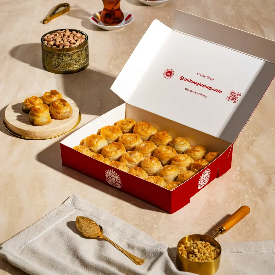 Cevizli Gül Baklava Standart Kutu - Büyük Boy (1000 gr)
